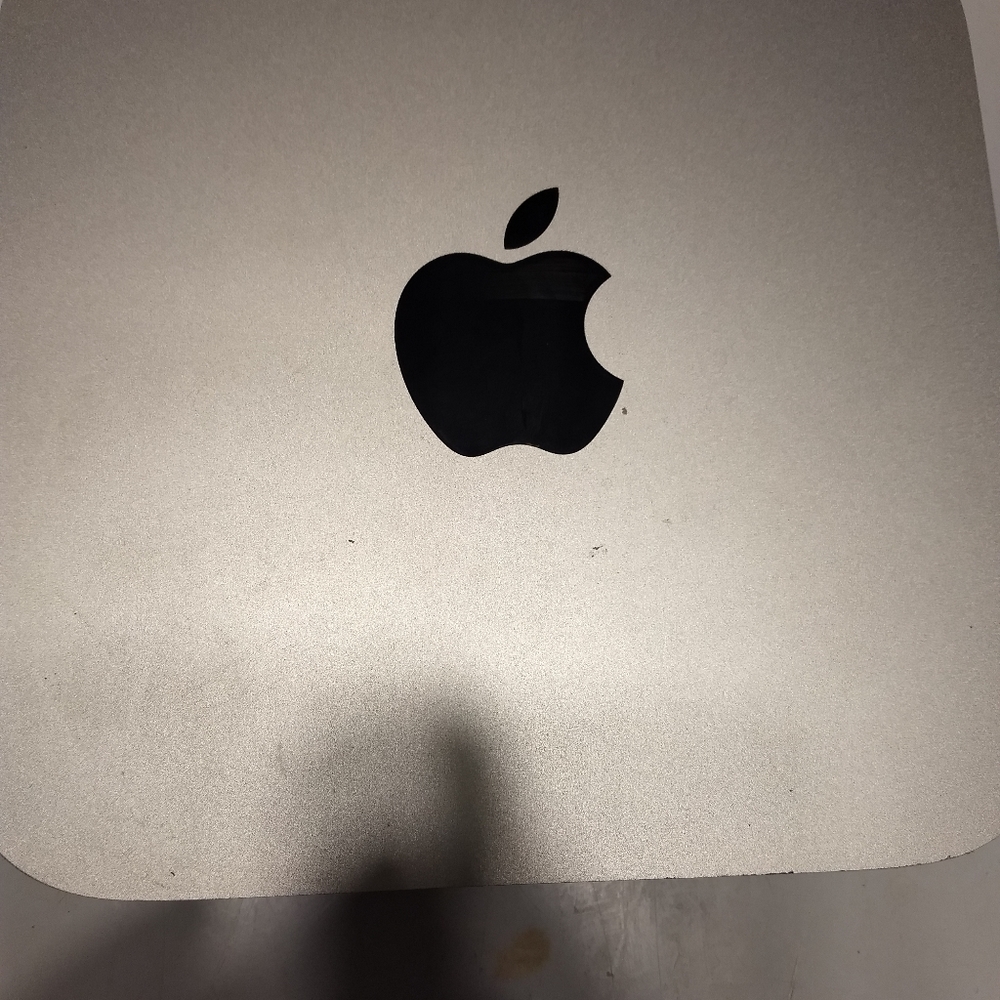 Apple Mac Mini Desktop - Picture 4 of 5